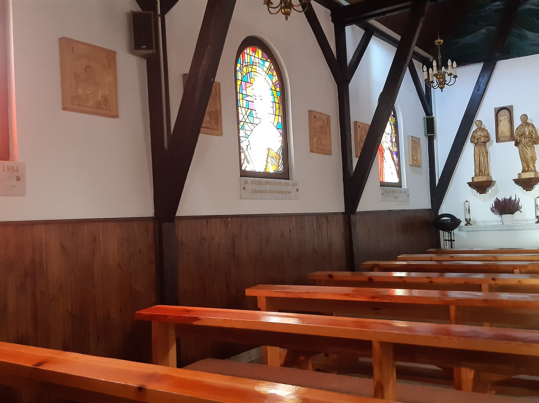 Klasztor Zakonu Braci Mniejszych Kapucynów, Parafia św. Piotra i św. Franciszka