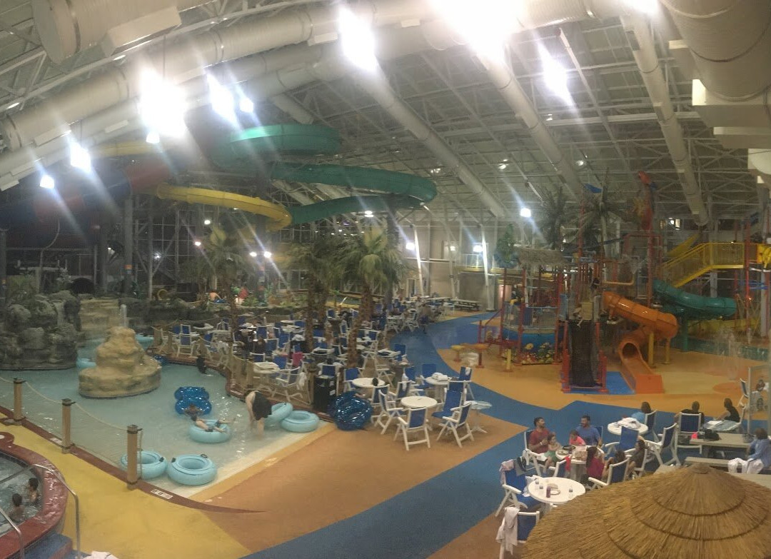 La Quinta Inn and Suites by Wyndham at Watiki Waterpark主图