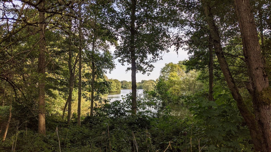 Birnie Loch-Collessie必去景点