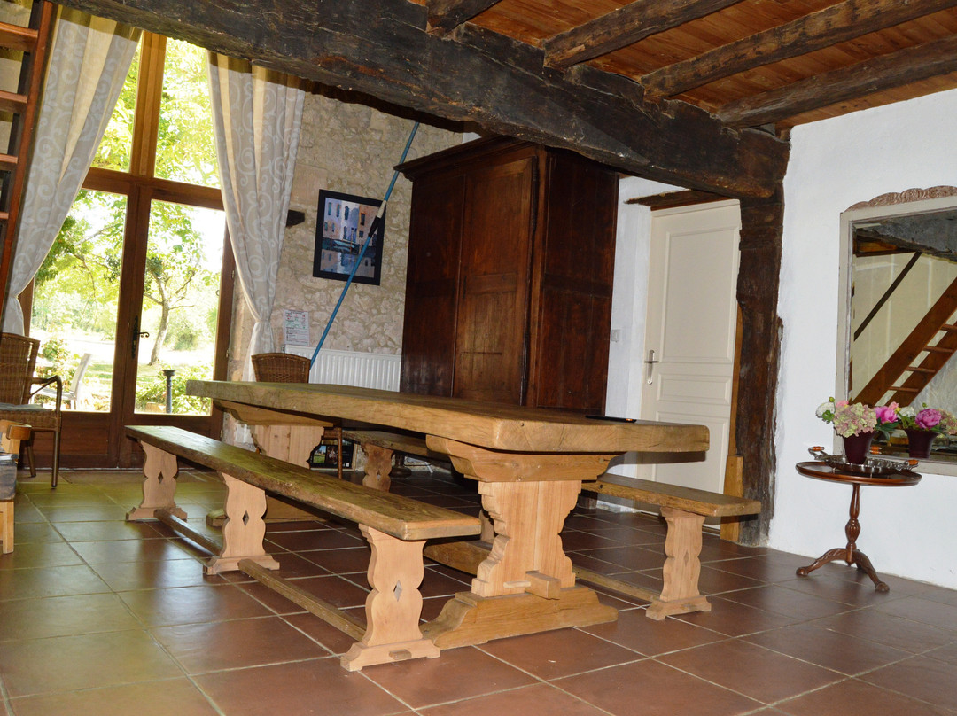 Chateau le Tour主图