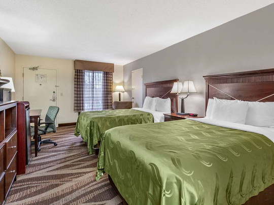 Quality Inn Windsor Mill主图