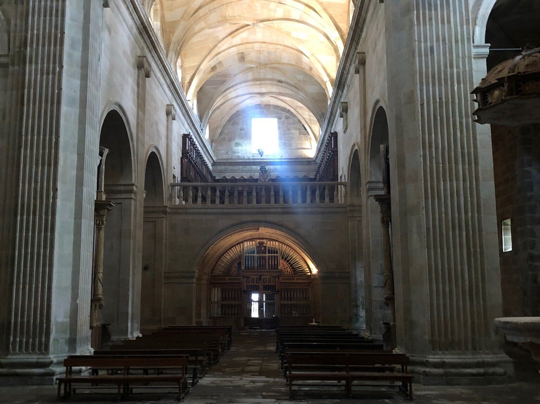 Monasterio de Santa Maria de Montederramo景点图片