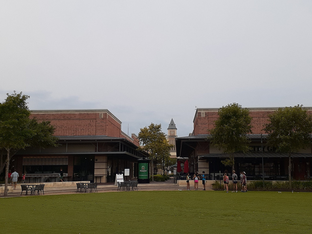 WFDD Central Green Park-卡蒂必去景点