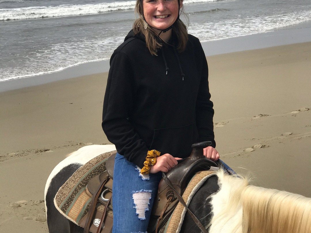 C & M Stables-弗洛伦斯必去景点