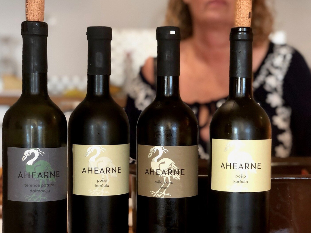 Ahearne Vino景点图片