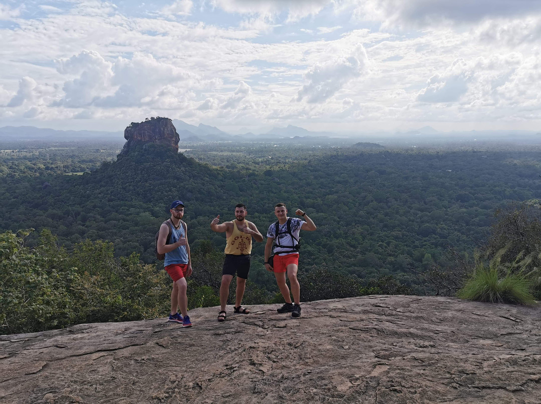Tour With Wasi-尼甘布必去景点