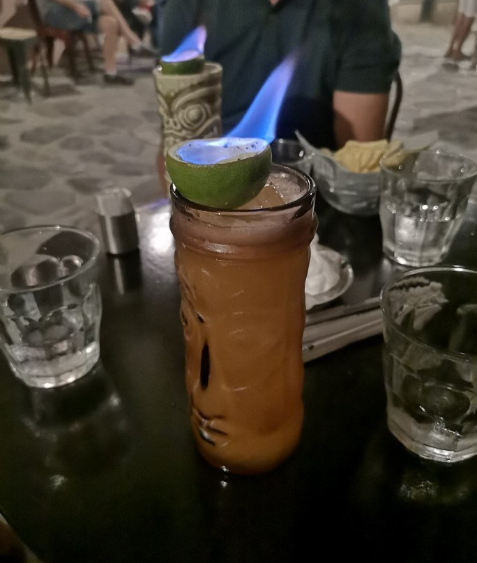 ScrewDriver Cafe-Cocktail bar景点图片