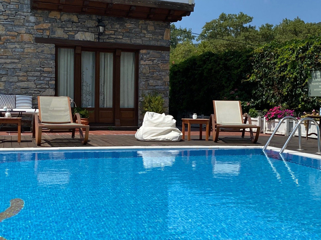 Naoumidis Guest House主图