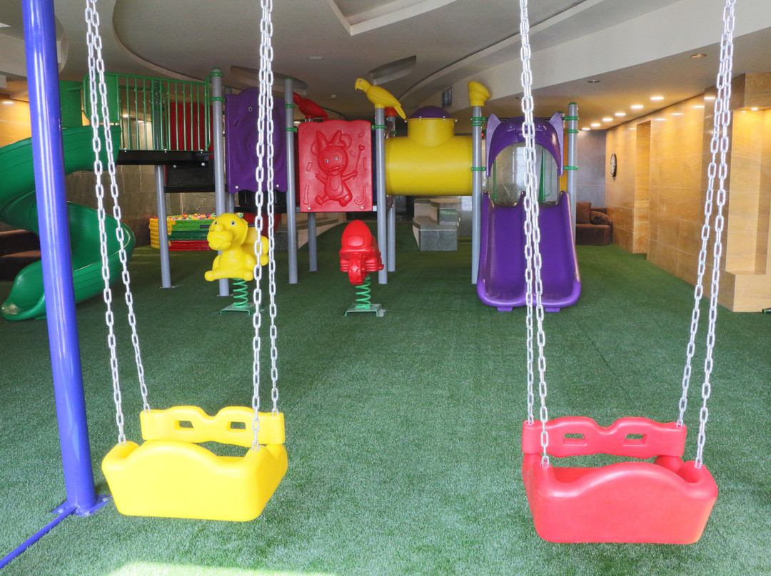 设拉子酒店主图