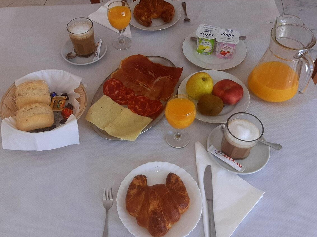 Hotel Campestre Chamuinas主图