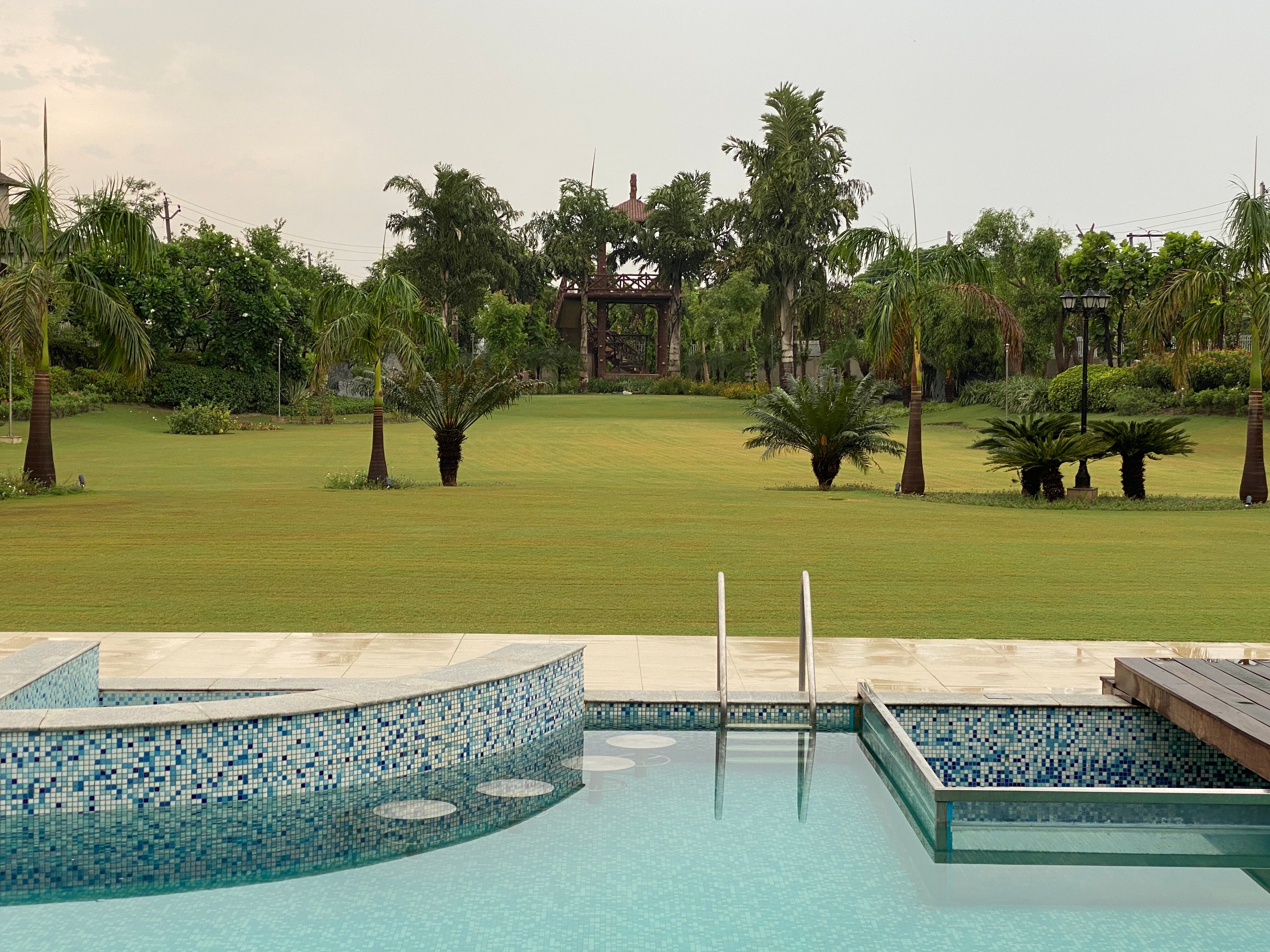 Siddha Wellness Village by Four Leaf Hotels-泳池