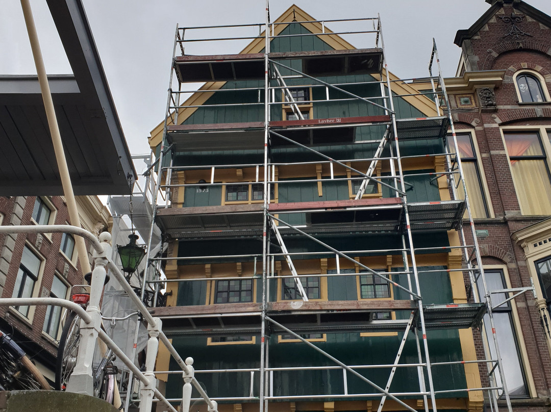 Het Huis Met De Kogel Uit 1557景点图片