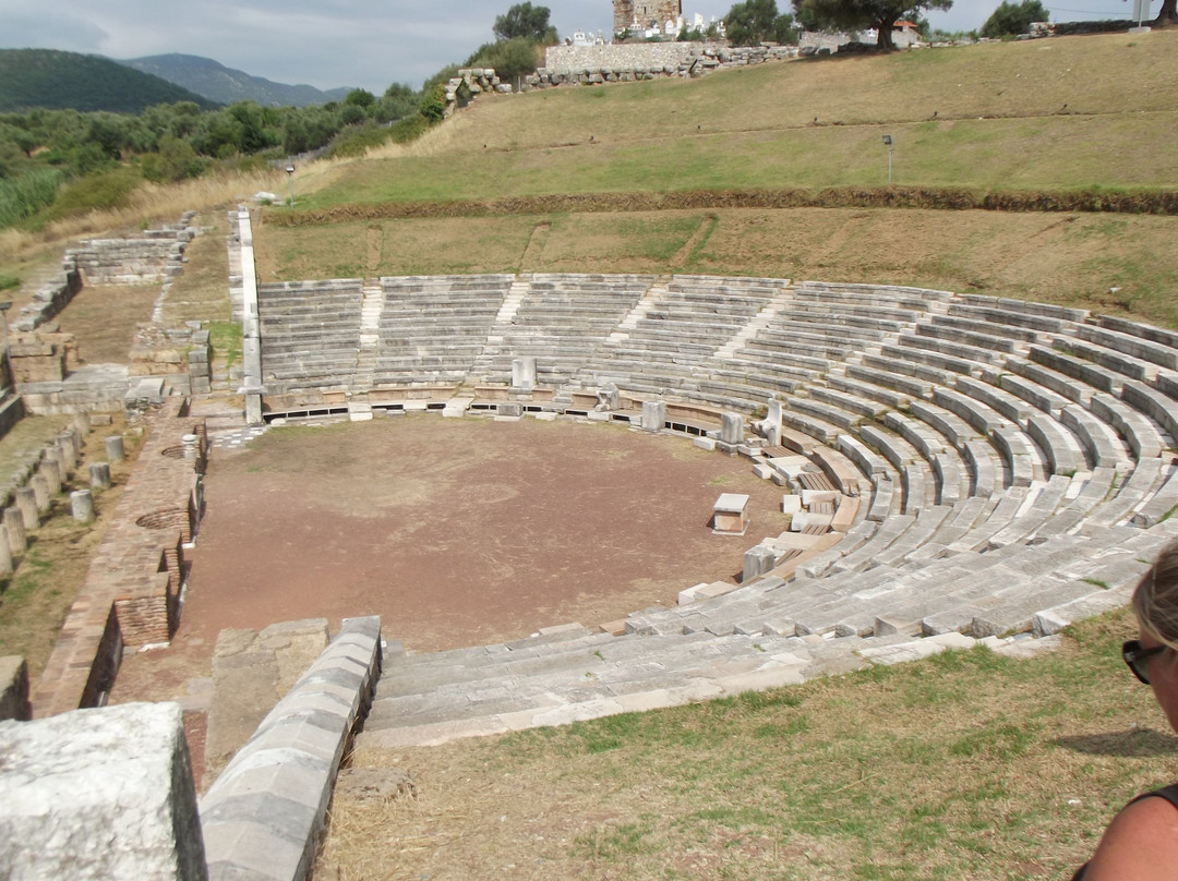 Messini Theatre景点图片