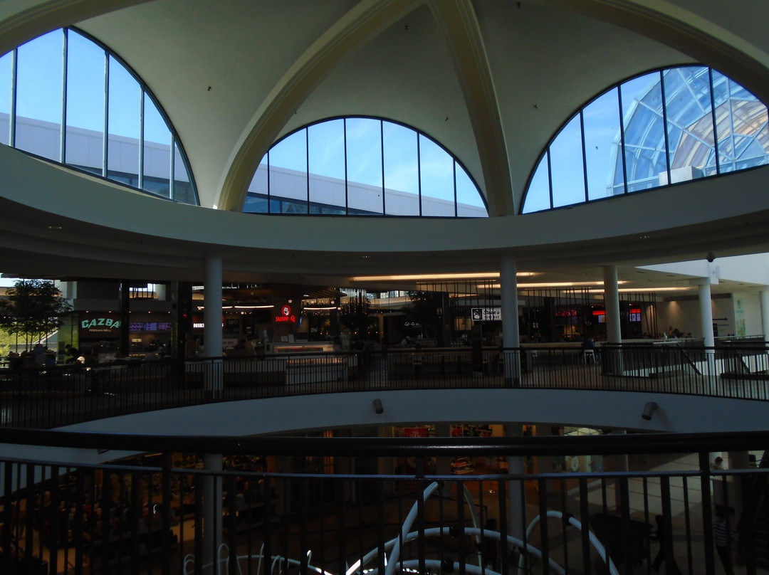 The City of Lougheed-本那比必去景点