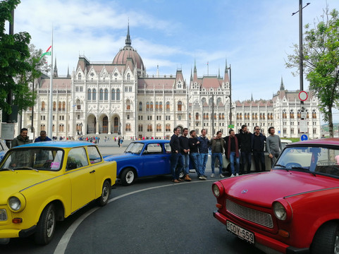 Pink Trabant Budapest-布达佩斯必去景点