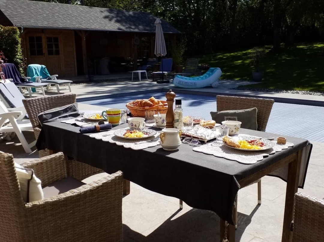 Villa Sparadis主图