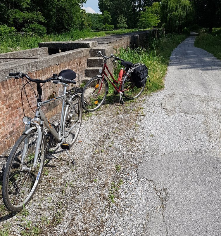 Tombe Morte e Tredici Ponti-Genivolta必去景点