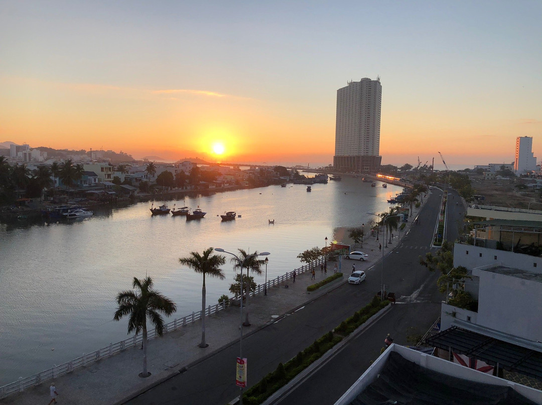Tran Phu Bridge-芽庄必去景点
