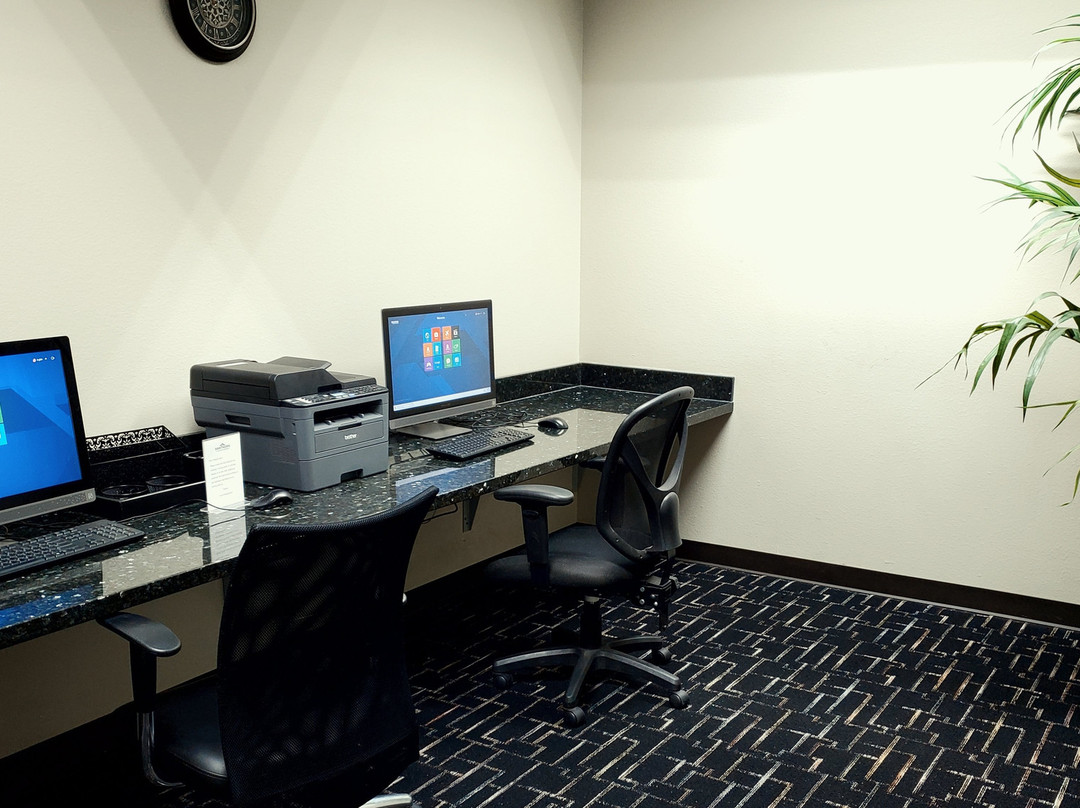 Hawthorn Suites by Wyndham Lubbock主图