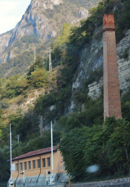 Calchera Feltrinelli-Marone必去景点