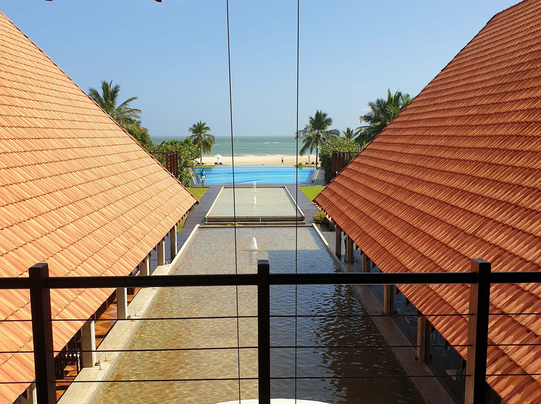 乌盖湾酒店主图