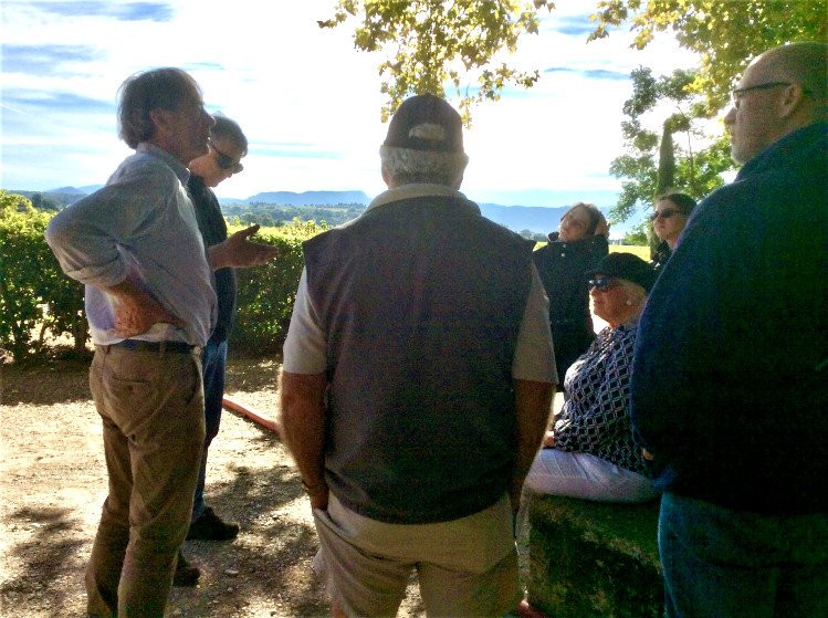 Private Wine Tasting Tours - Visites privées du domaine et dégustation-Cairanne必去景点