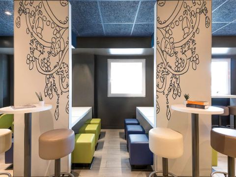 宜必思快捷毕尔巴鄂巴拉卡度酒店-官方