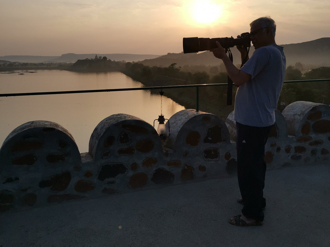 Neelkanth Forest Retreat主图