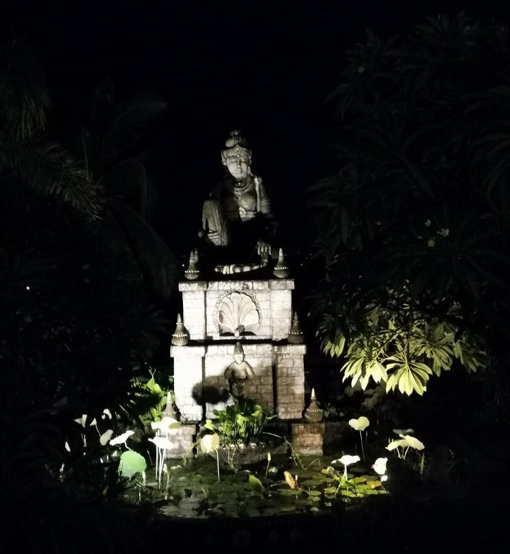 巴里岛涅槃度假村主图