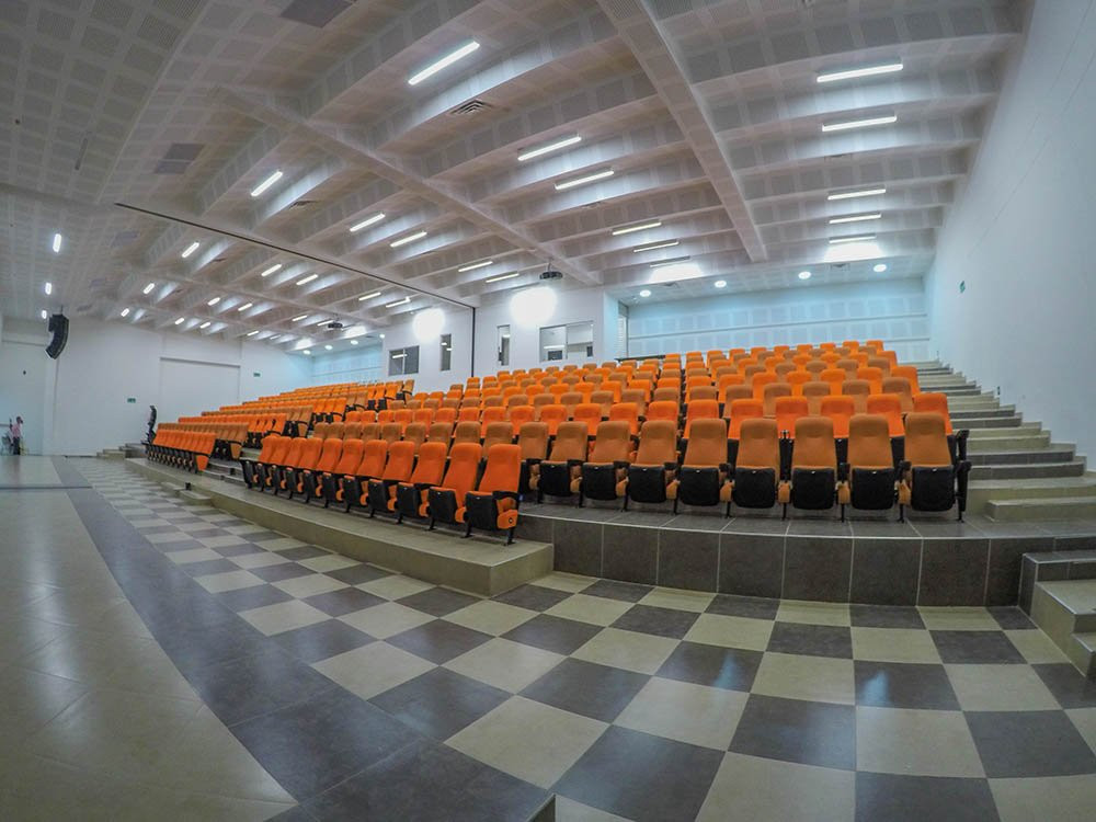 Club Los Lagos-内瓦必去景点