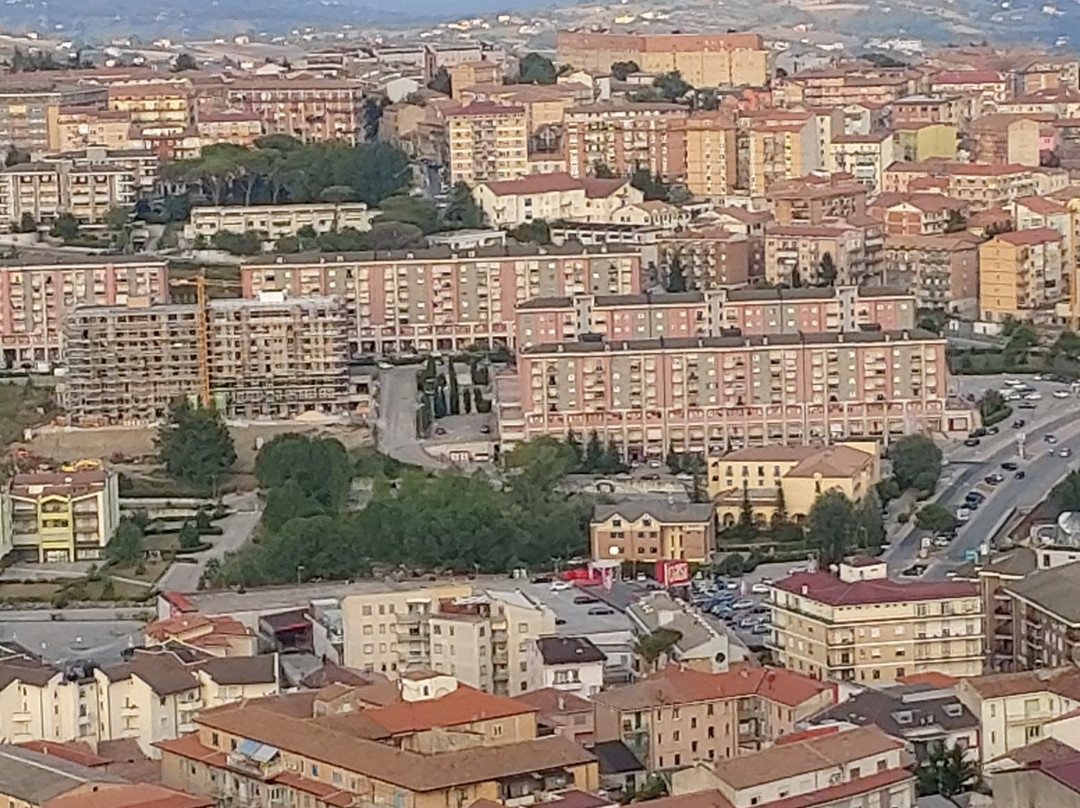 Torre Terzani-坎波巴索必去景点