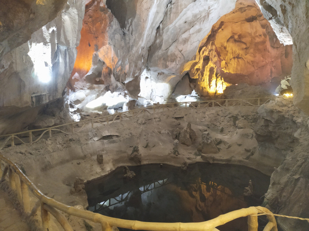 Tam Thanh Grotto景点图片