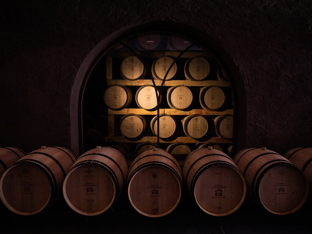 Château La Tour Carnet - Bernard Magrez主图