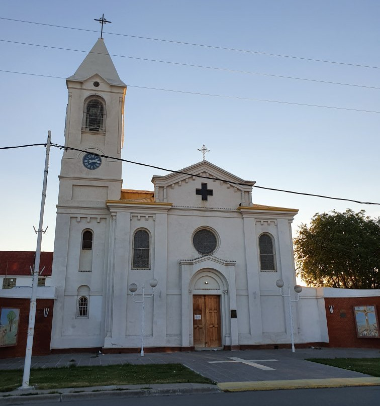Iglesia Exaltacion de la Santa Cruz景点图片