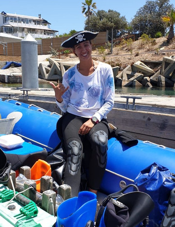 Into The Blue Scuba Centre-开普敦中心区必去景点