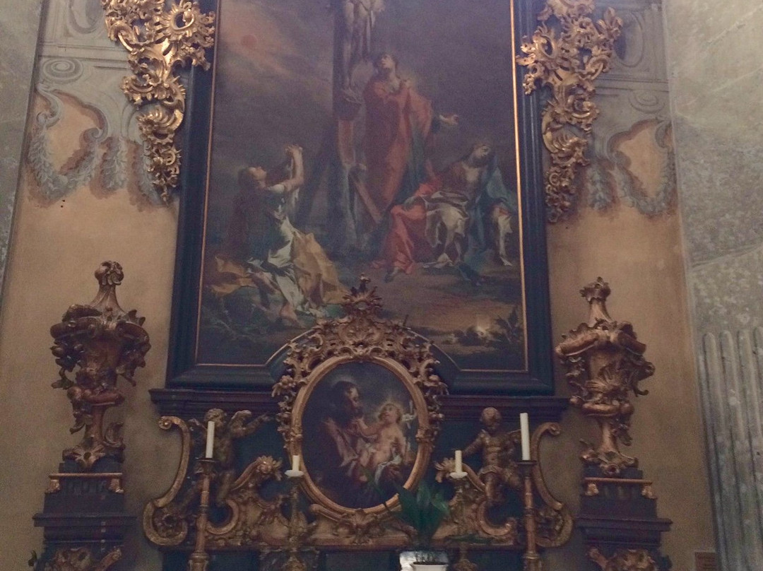 Székesfehérvár - Our Lady - John of Nepomuk Parish Church-Szekesfehervar必去景点