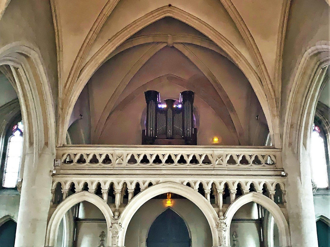Eglise Saint Pierre-Chantonnay必去景点