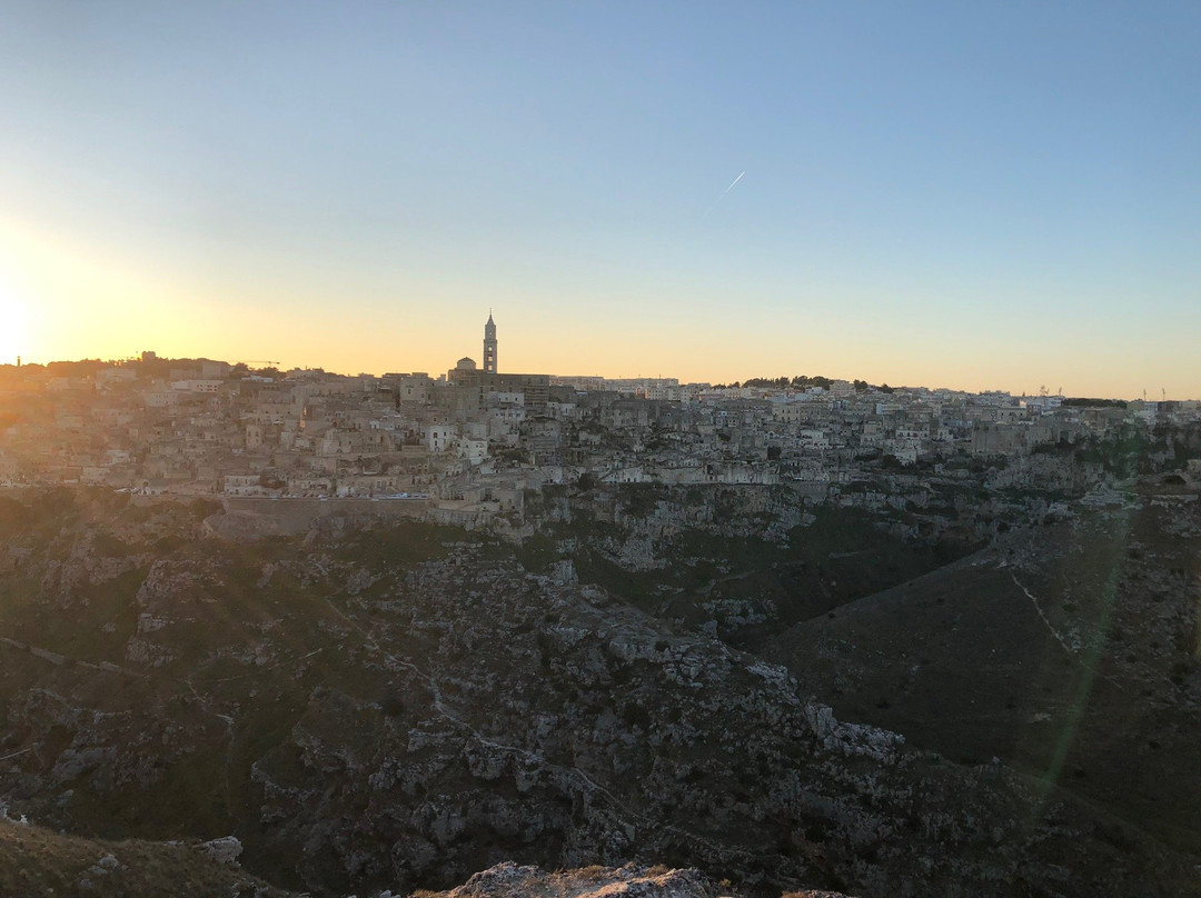 马泰拉石头城景点图片