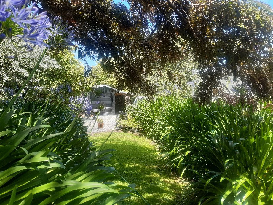 Coast Park Gardens景点图片