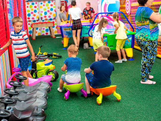 Fly Kids-利沃夫必去景点