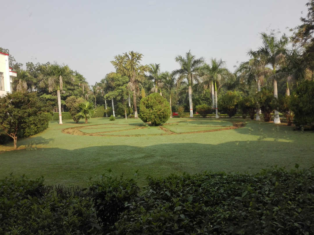 华美达克久拉霍酒店主图