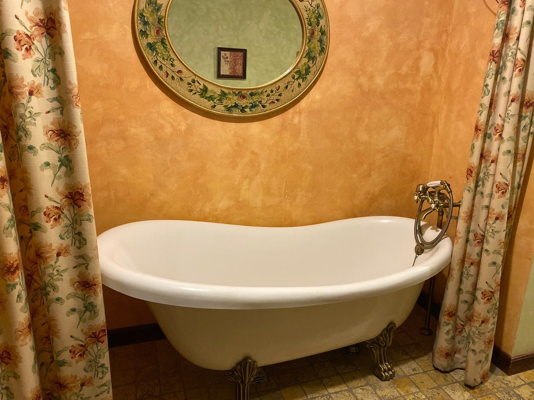 萨尔希多皇宫酒店主图