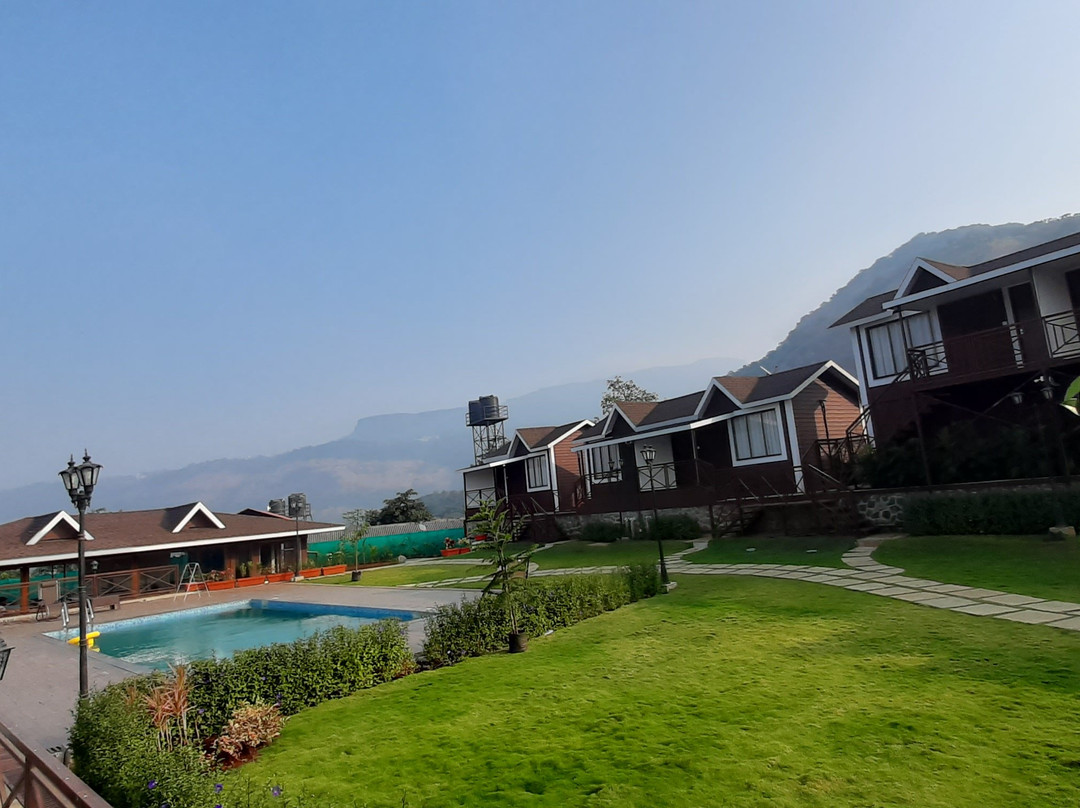 Green Velvet Resort主图