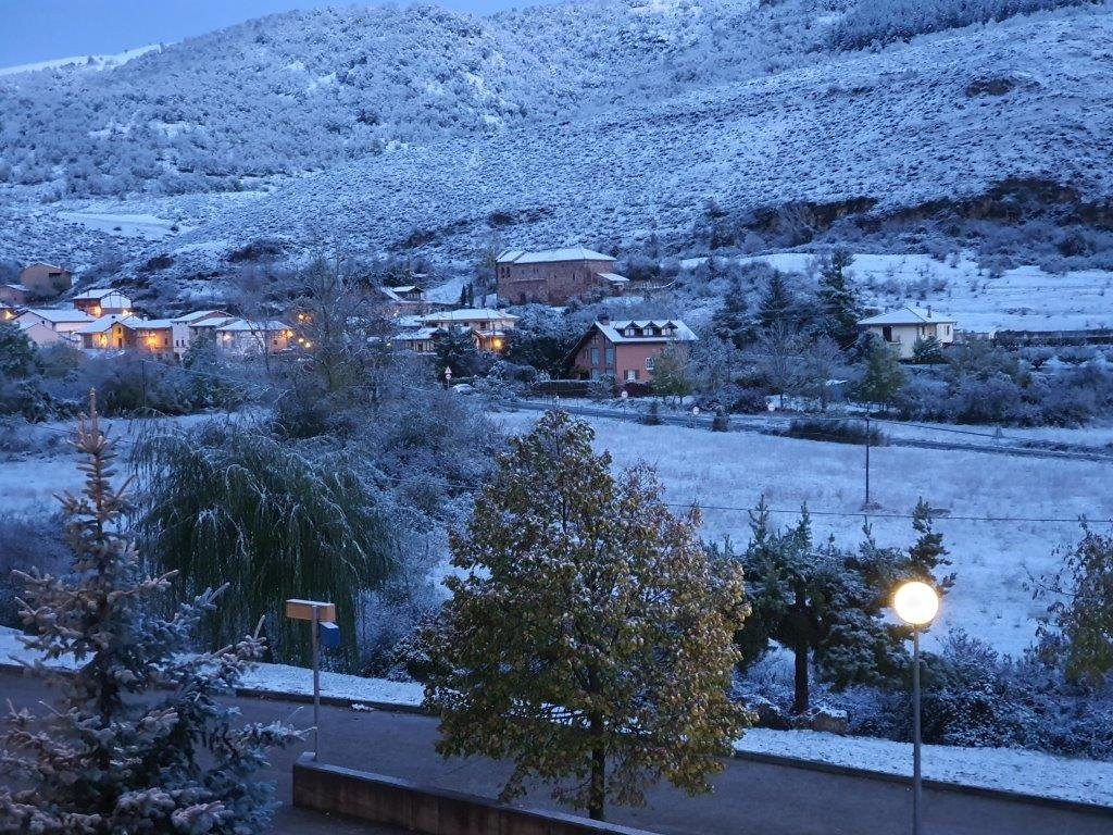 Apartamentos Turísticos Real Valle Ezcaray主图