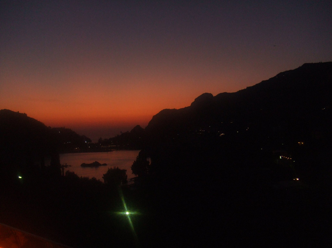 Cnic Paleo Artnouveau Hotel主图