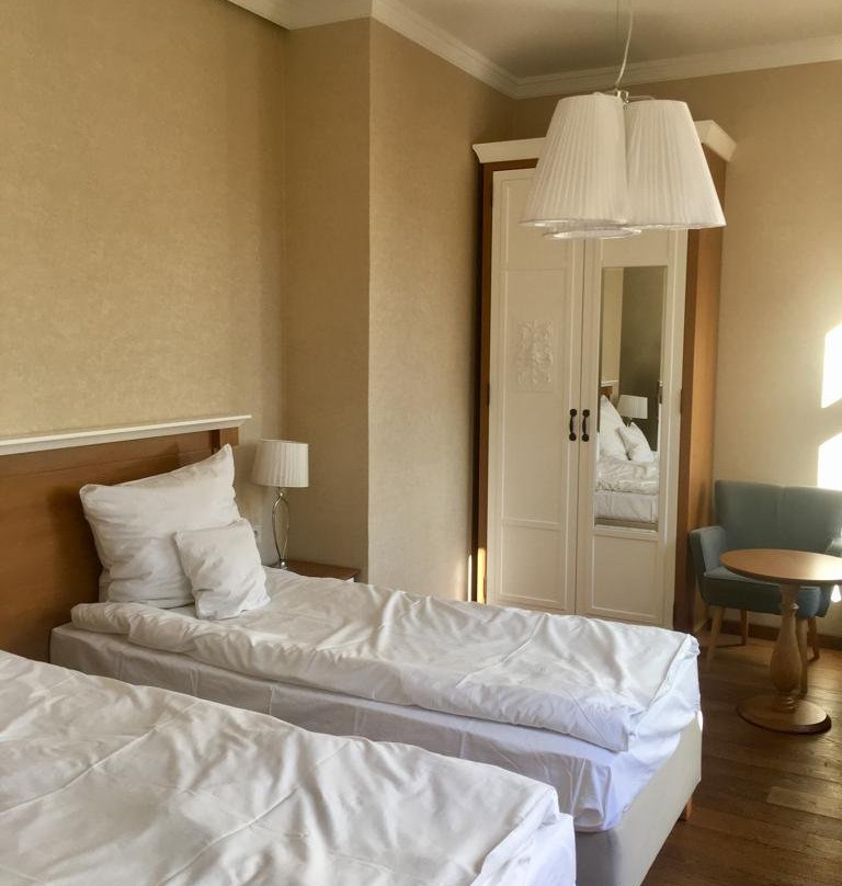 Hotel Alhambra主图