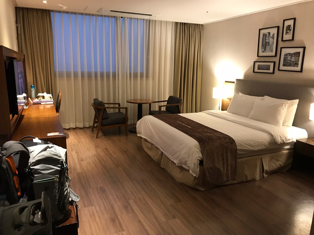 Donghae Hyunjin Tourist Hotel主图