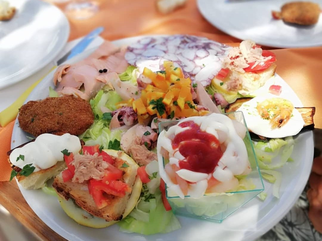 Lido Tamarix-Roseto Capo Spulico必去景点