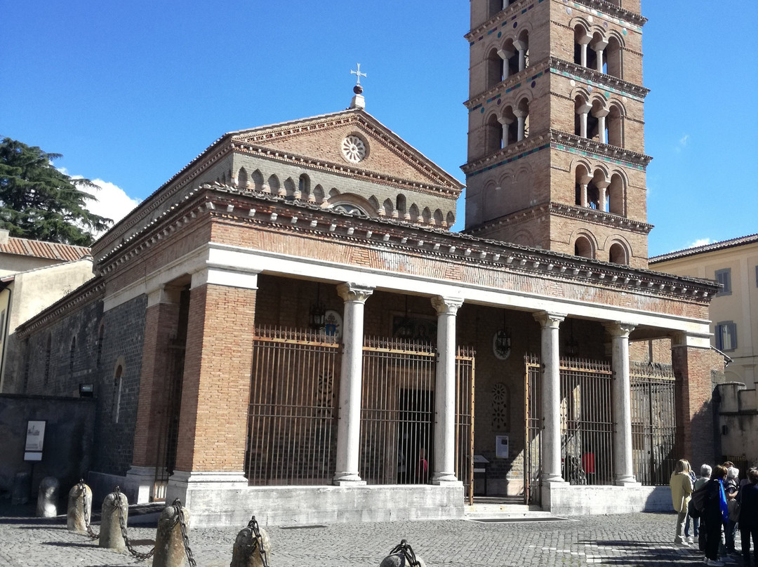 Monastero esarchico di Santa Maria-格罗塔费拉塔必去景点