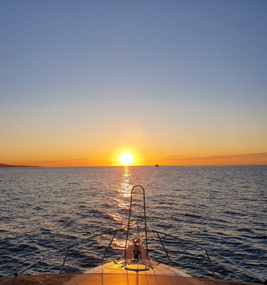 LOVIT Charter-巴努斯港必去景点